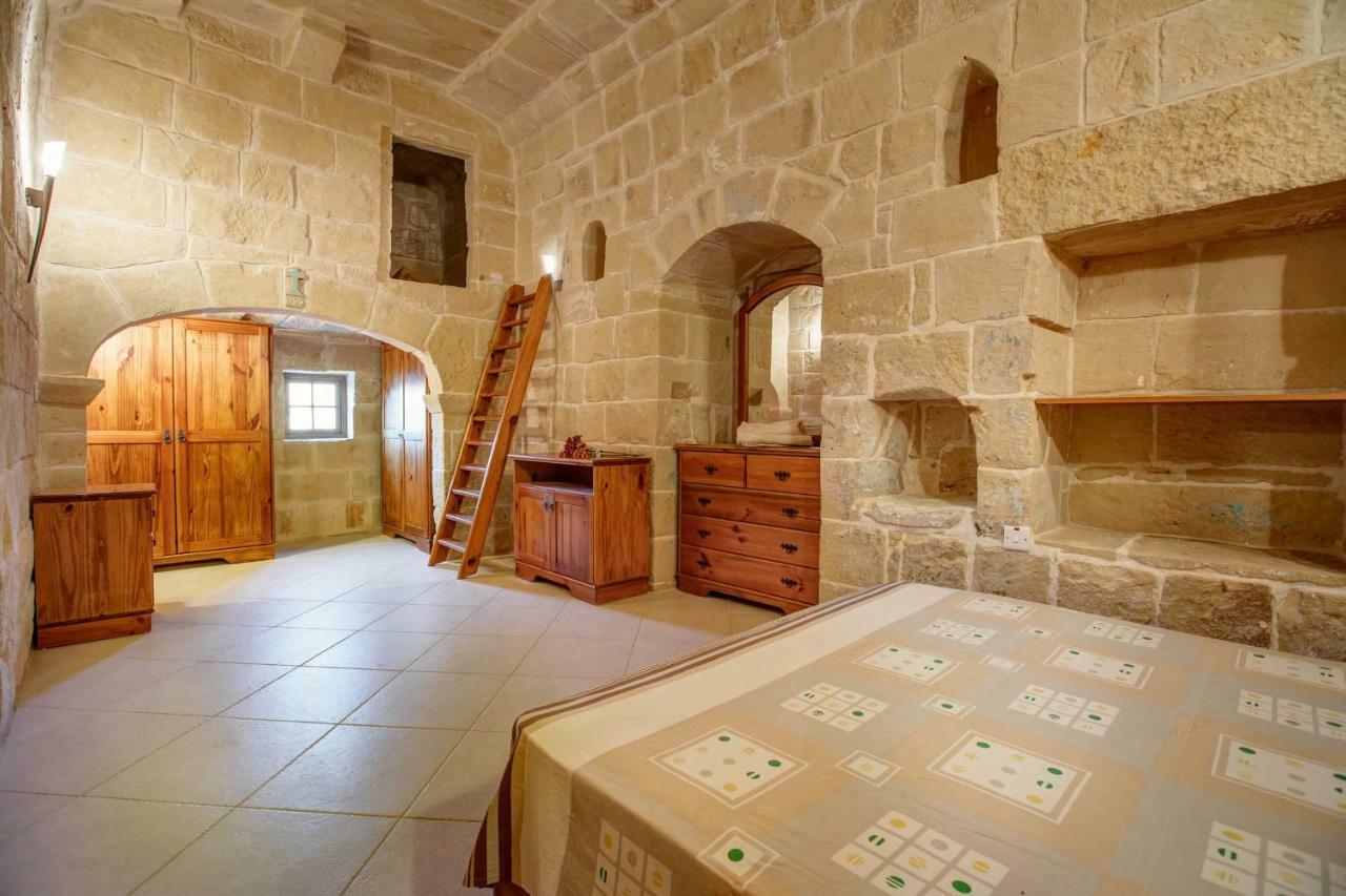 Il-Palma Holiday Farmhouse With Sunny Private Pool In Island Of Gozo Għarb Екстериор снимка