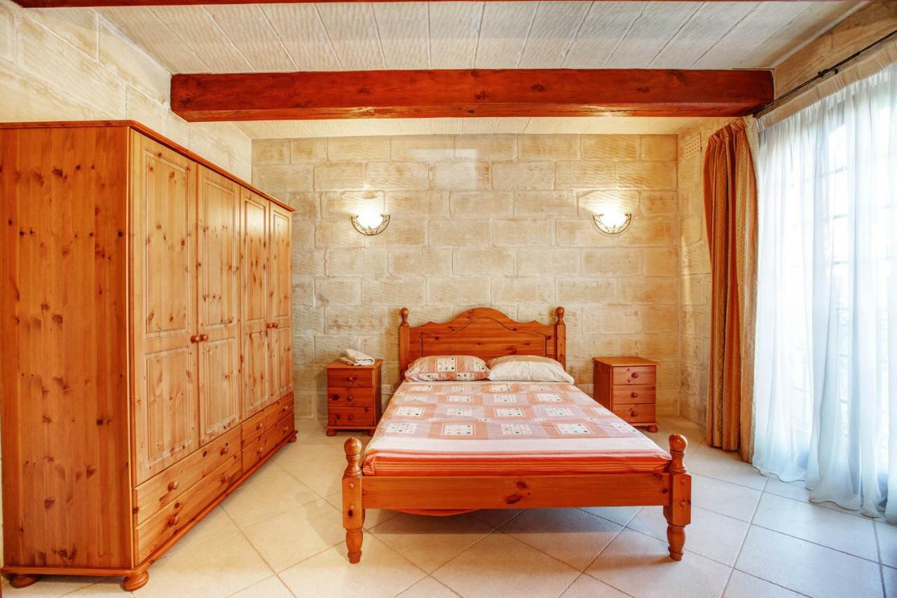 Il-Palma Holiday Farmhouse With Sunny Private Pool In Island Of Gozo Għarb Екстериор снимка