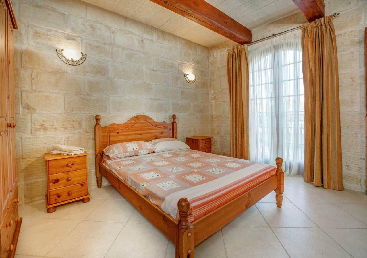 Il-Palma Holiday Farmhouse With Sunny Private Pool In Island Of Gozo Għarb Екстериор снимка