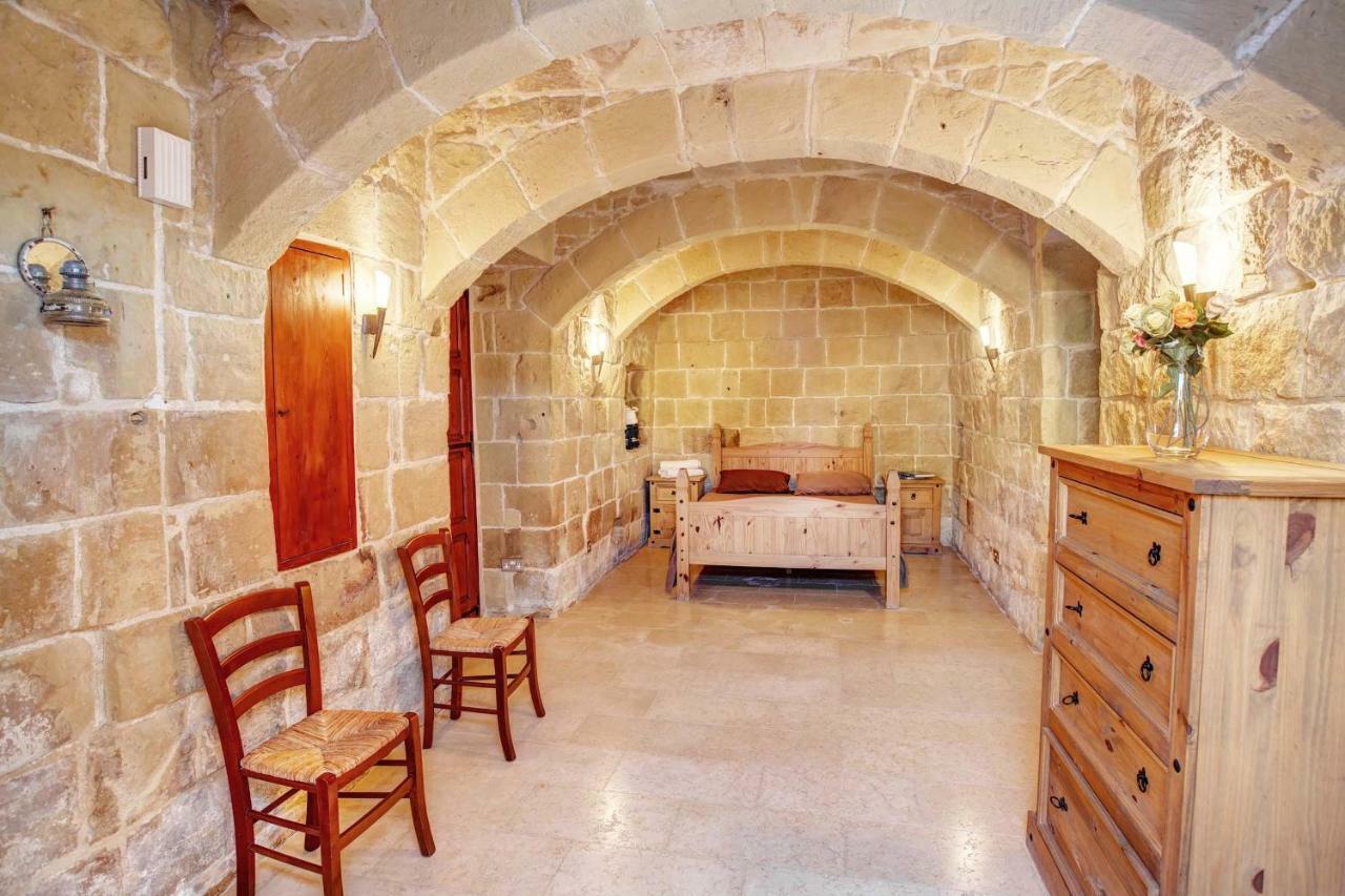 Il-Palma Holiday Farmhouse With Sunny Private Pool In Island Of Gozo Għarb Екстериор снимка