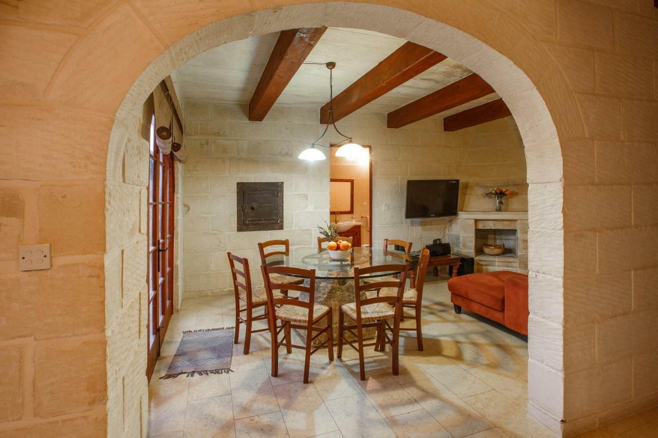 Il-Palma Holiday Farmhouse With Sunny Private Pool In Island Of Gozo Għarb Екстериор снимка