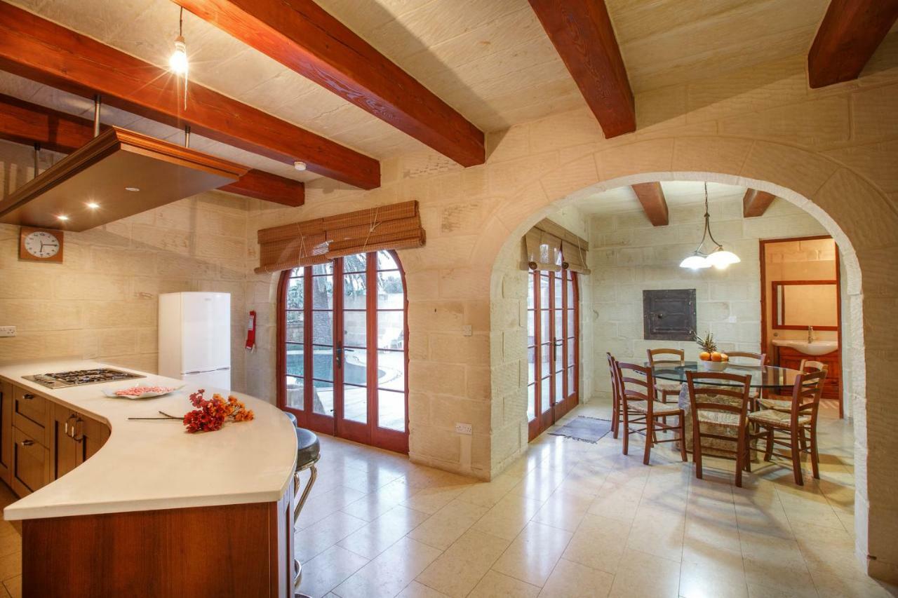 Il-Palma Holiday Farmhouse With Sunny Private Pool In Island Of Gozo Għarb Екстериор снимка