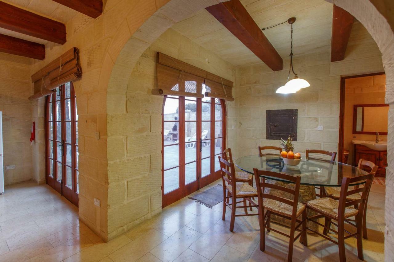 Il-Palma Holiday Farmhouse With Sunny Private Pool In Island Of Gozo Għarb Екстериор снимка